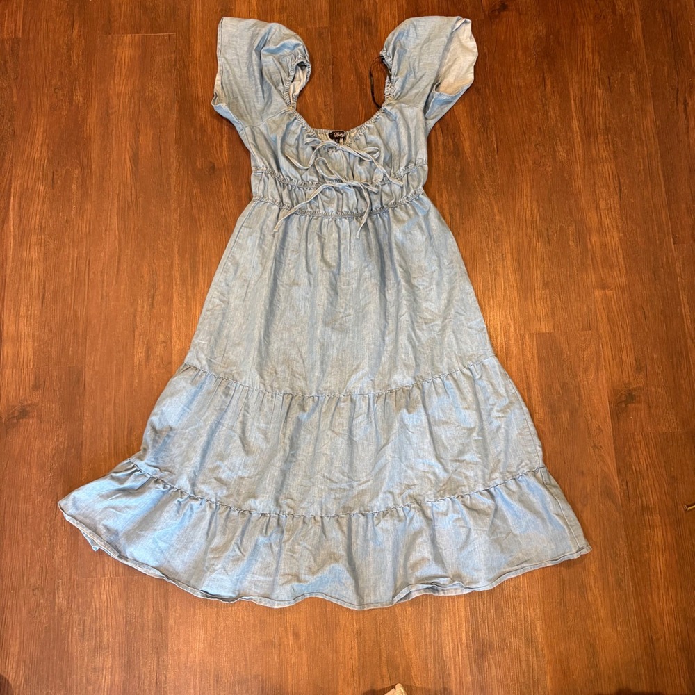 Light Wash Chambray Tiered Midi Dress Puff Sleeve Milkmaid Tie Front XL Romantic